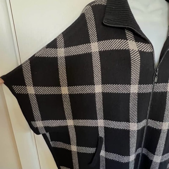 KINROSS LUXE 100% CASHMERE BLACK & SUEDE PLAID ZIP MOCK PONCHO OS ONE SIZE - Picture 8 of 14